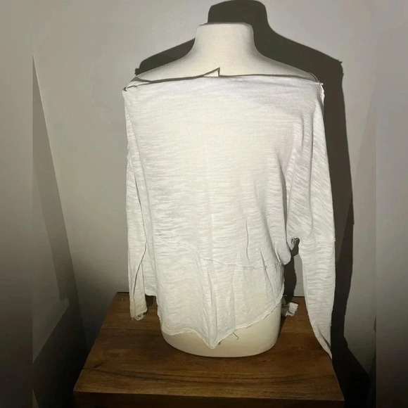 COPY - Free people long sleeve top in white. - Picture 6 of 10